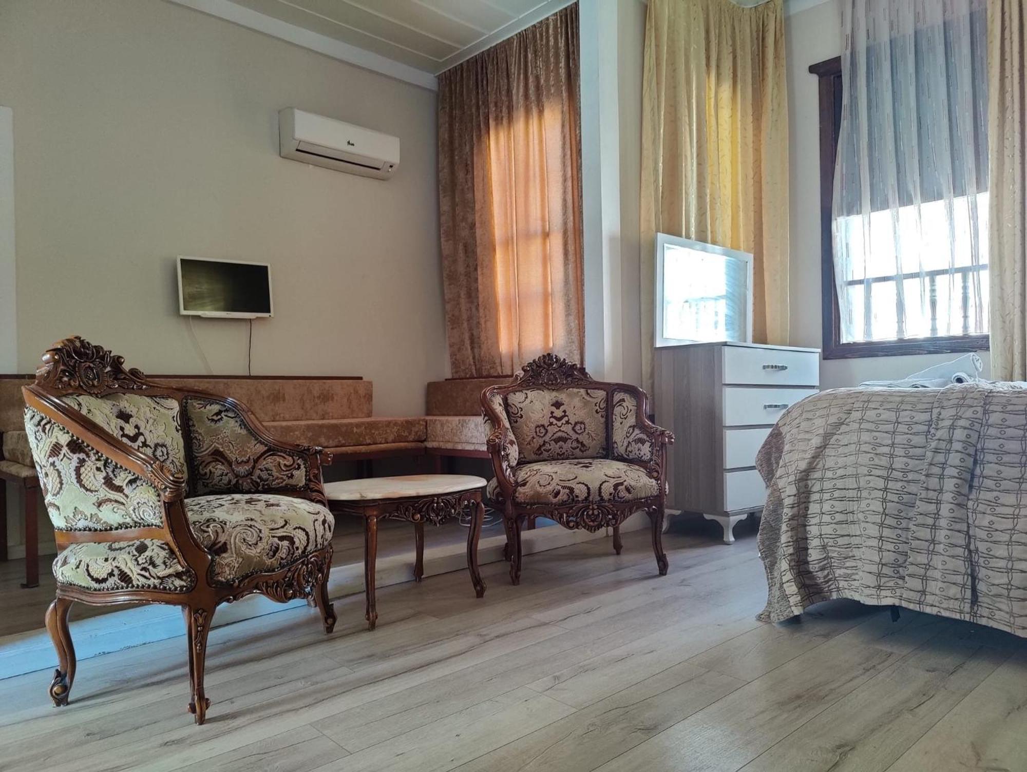 Antique House Hotel Antalya Kültér fotó