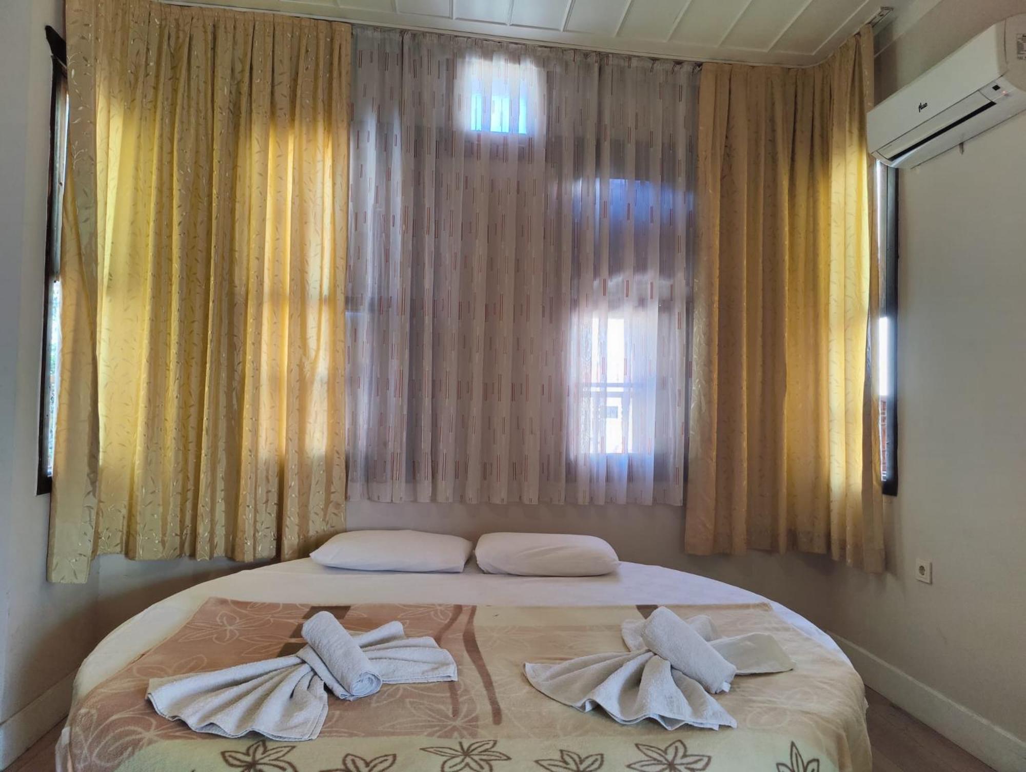 Antique House Hotel Antalya Kültér fotó